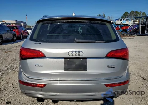 2016 Audi Q5 Premium Plus z USA, uszkodzony, nr VIN WA1L2AFP3GA049659
